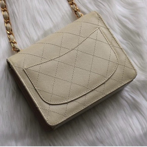 Chanel Vintage Caviar Beige Mini Square with 24K GHW - Picture 5 of 17